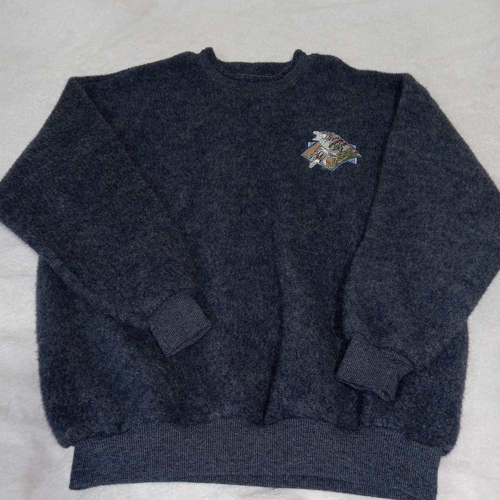 Vintage Art Unlimited Wolf Sweater Made in USA Wildlife Embroidered Crewneck 90s - Picture 2 of 11
